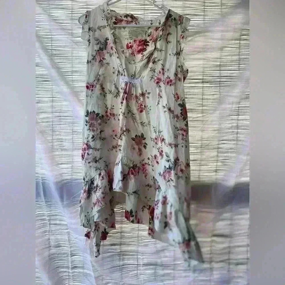 Farm House Frocks Top M Handkerchief Hem Boho Floral Sheer Oversized - Picture 14 of 16